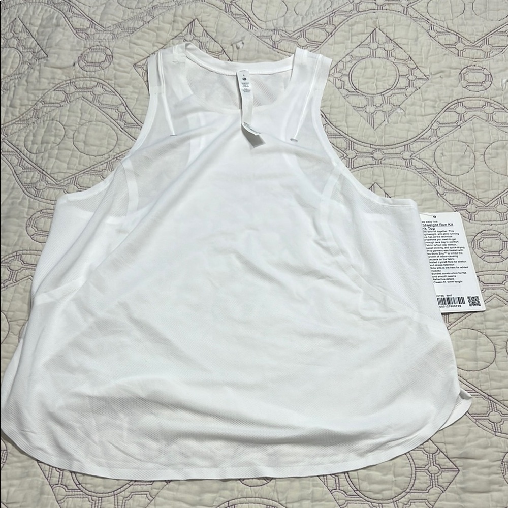 Lululemon lightweight run knit tank